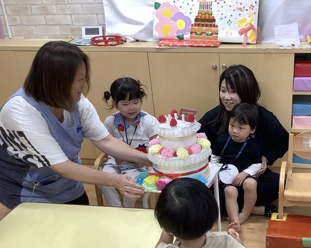 大阪 保育園 くじら保育園 お誕生日会 202510-1