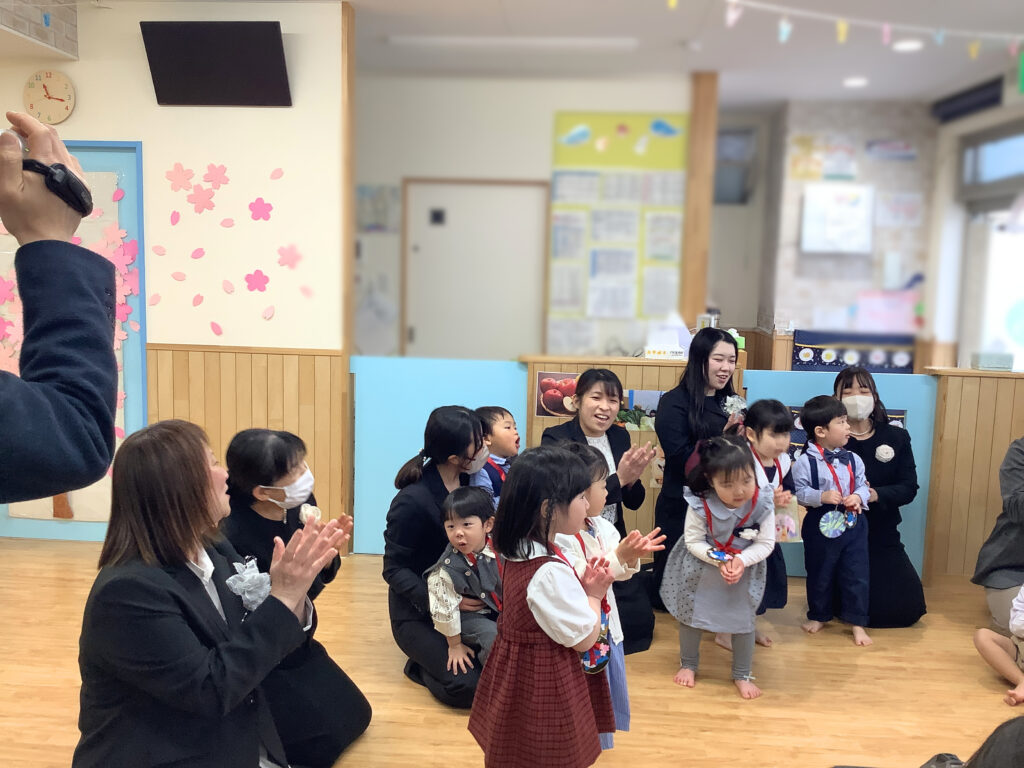 保育園卒園式2026　大阪　くじら保育園　202604-6