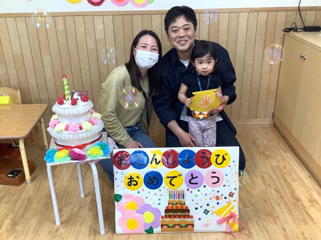 保育園4月生まれさんのお誕生日会　大阪　くじら保育園　202605-5