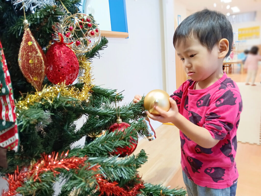 くじら保育園　都島北　クリスマスツリー　202412-5