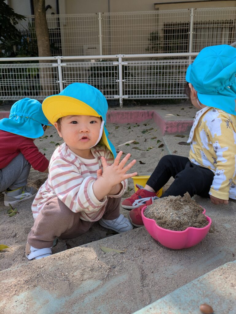 くじら保育園　都島北　都島区　都島区保育園　慣らし保育　公園　202504-5