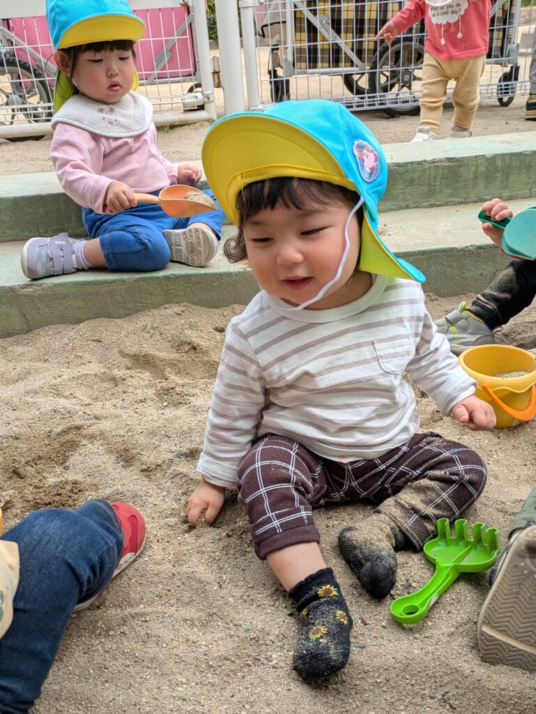 くじら保育園　都島北　都島区　都島区保育園　慣らし保育　公園　202504-2