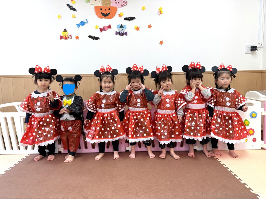 保育園 ハロウィン 仮装 くじら保育園 202511-3