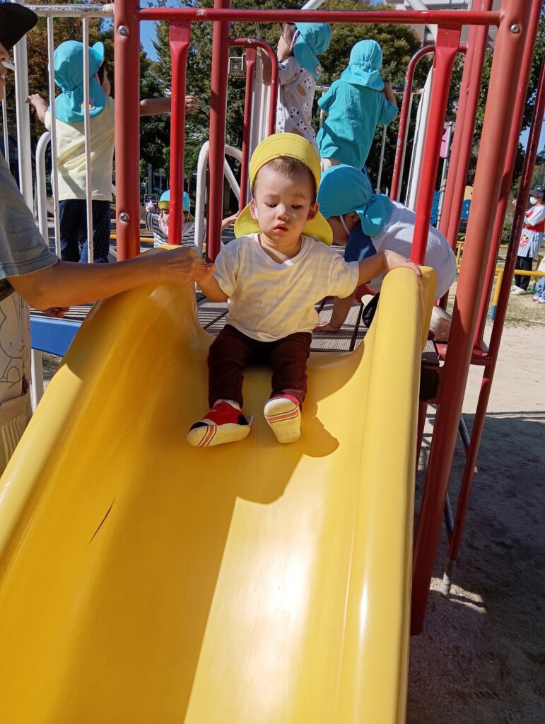 大阪 保育園 初めての遠足 くじら保育園 202511-3