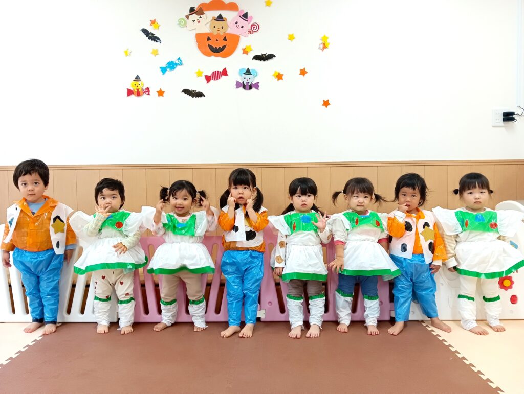 保育園 ハロウィン 仮装 くじら保育園 202511-2