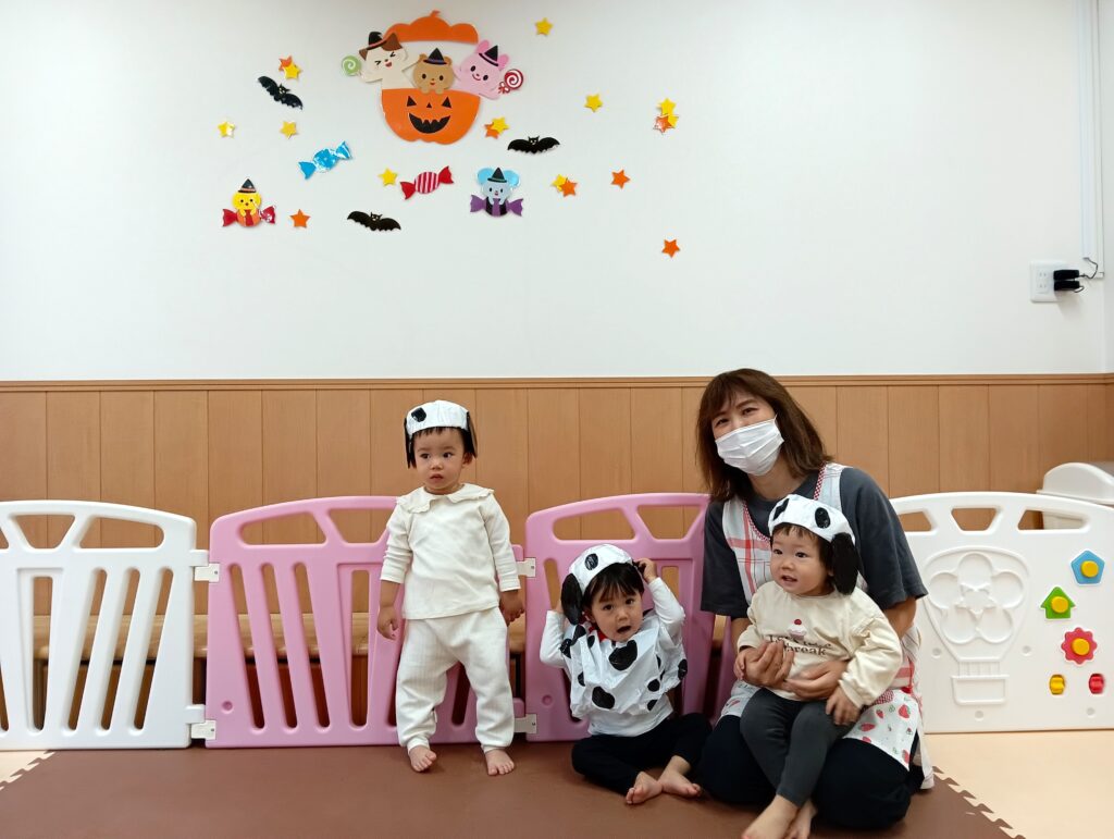 保育園 ハロウィン 仮装 くじら保育園 202511-1