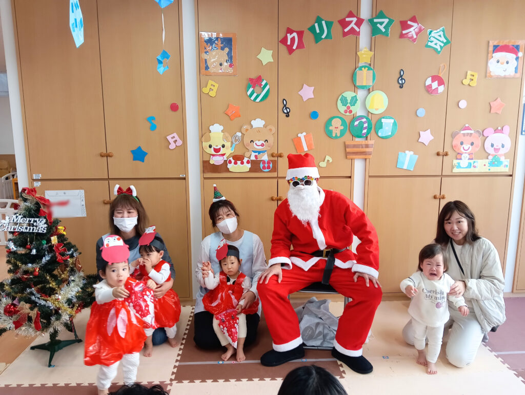 保育園のクリスマス会　大阪　くじら保育園　202512-4