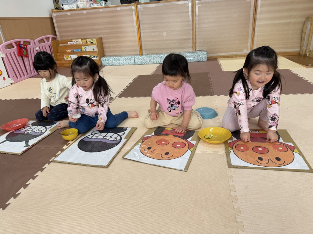 保育園のお正月遊び　大阪　保育園　くじら保育園　202601-2