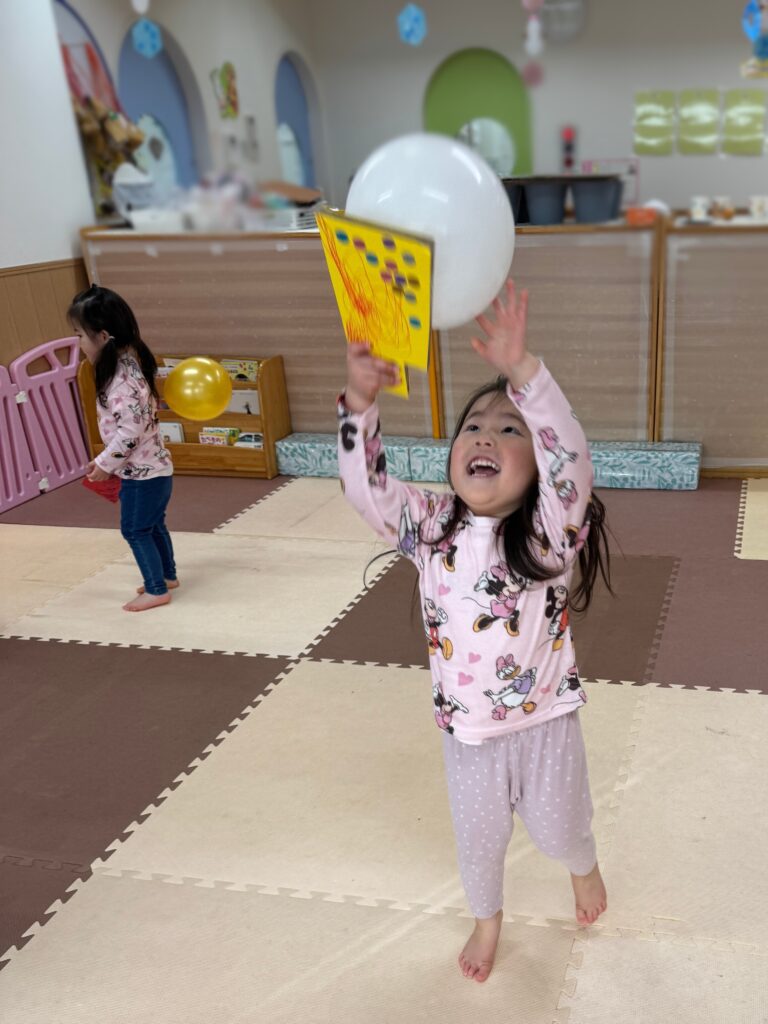 保育園のお正月遊び　大阪　保育園　くじら保育園　202601-5