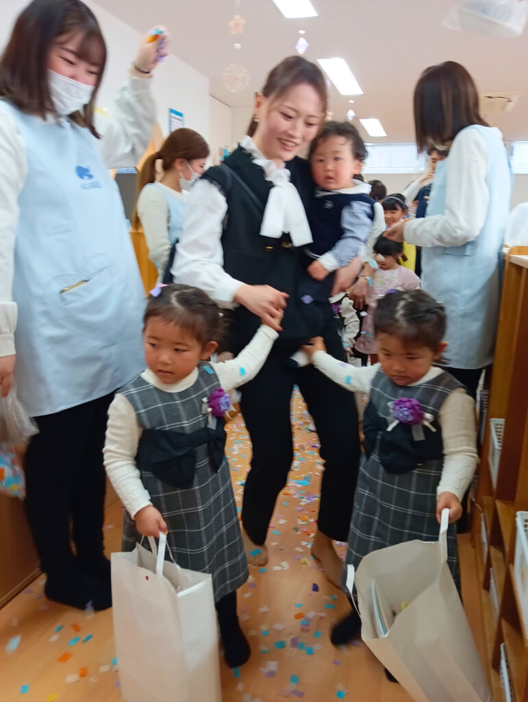 保育園卒園式　大阪　保育園　くじら保育園 202604-5