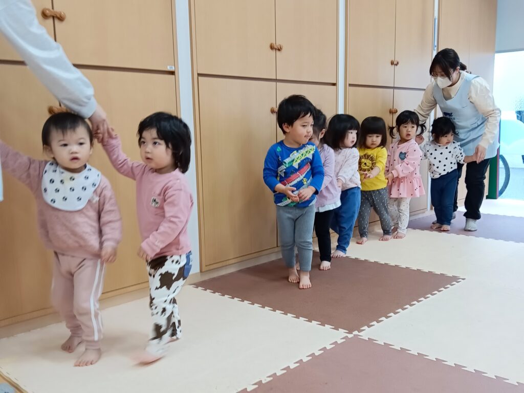 保育園入園式　進級式　大阪　くじら保育園　202604-2