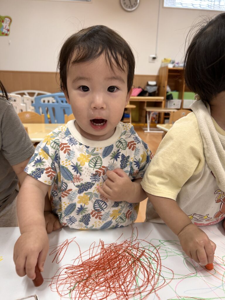 お絵かき遊び 電車ごっこ 大阪 保育園 くじら保育園 202606-3