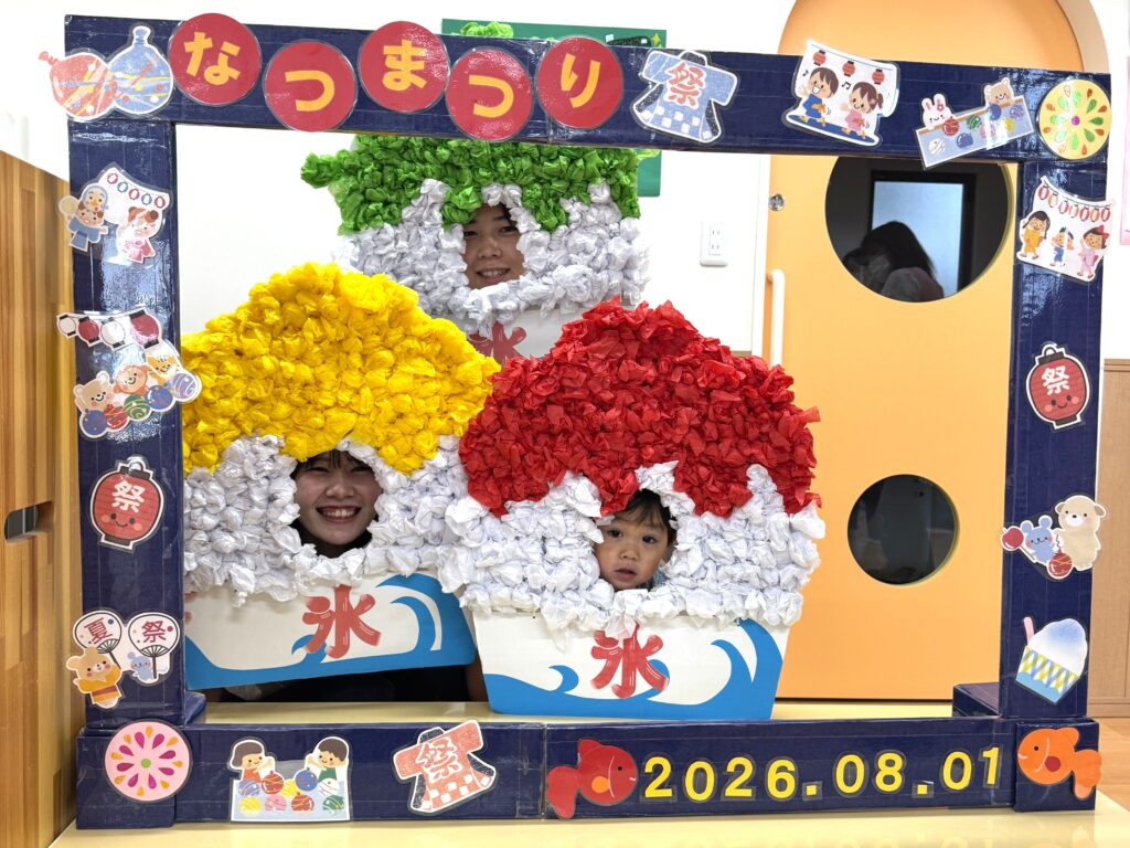 保育園夏まつりでフォトスポット 大阪 くじら保育園 202608-5