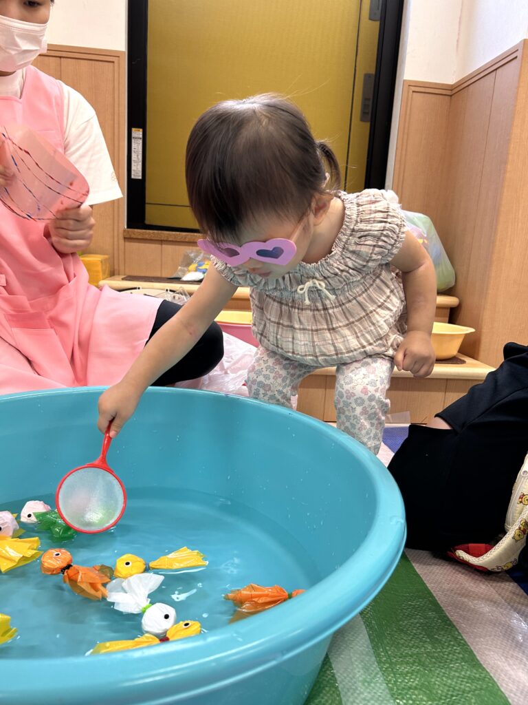 保育園夏まつりでフォトスポット 大阪 くじら保育園 202608-4
