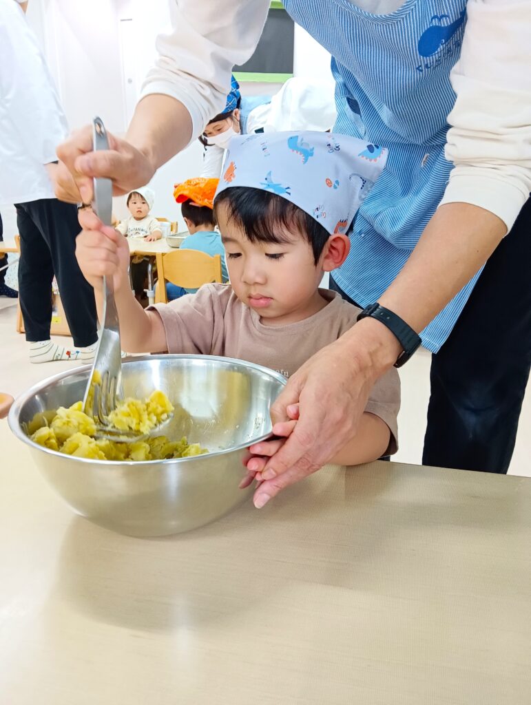 おおぞら保育園 西新町園　スイートポテト　202410-4