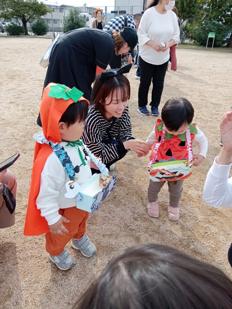 おおぞら保育園　西新町園　ハロウィン　親子イベント　202411-7