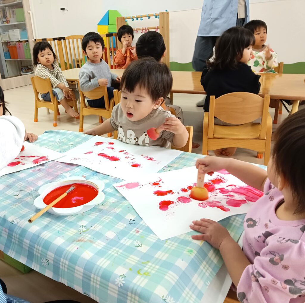 おおぞら保育園 西新町園　バレンタイン製作　202502-3