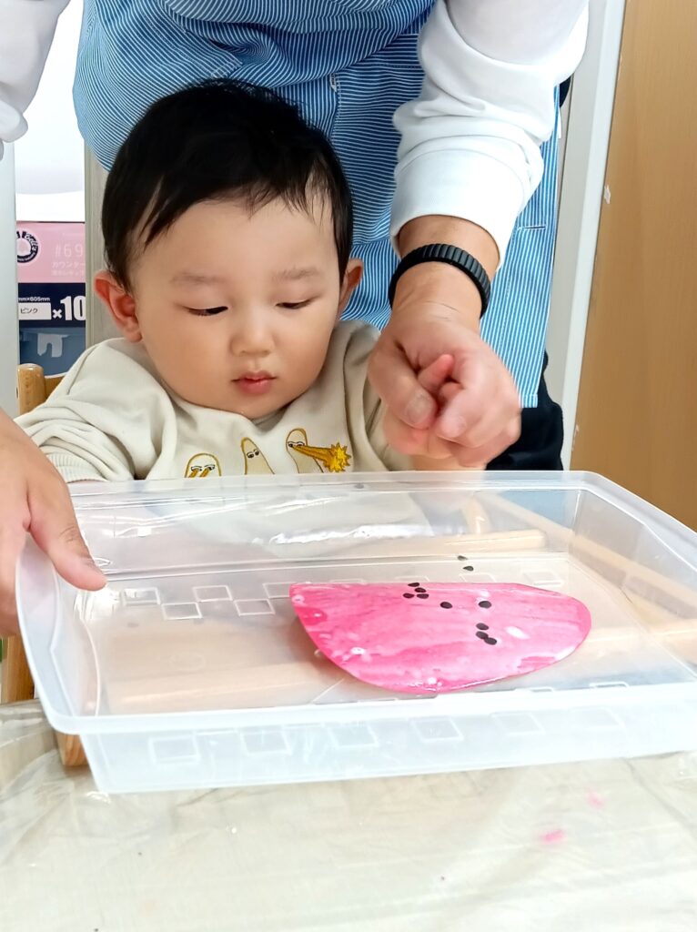 おおぞら保育園 明石保育園 西新町 いちご 苺 製作 春 年齢別 202505-4