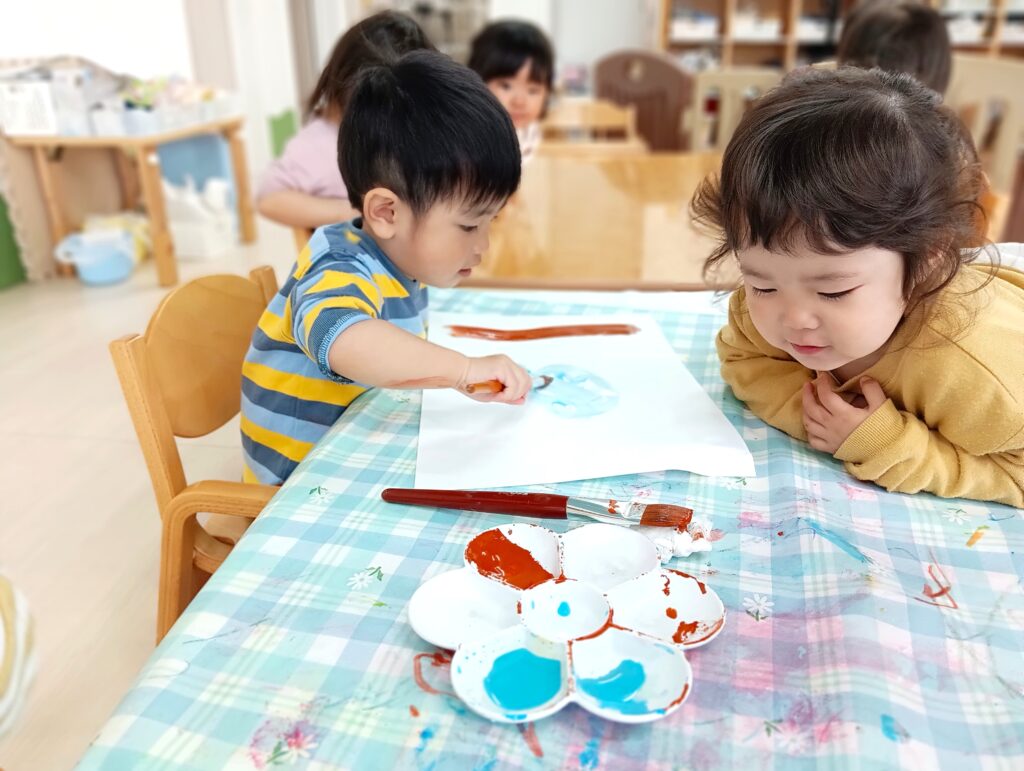 こどもの日 製作 こいのぼり 絵の具 クレパス 水性ペン 絵の具スタンプ 202505-4