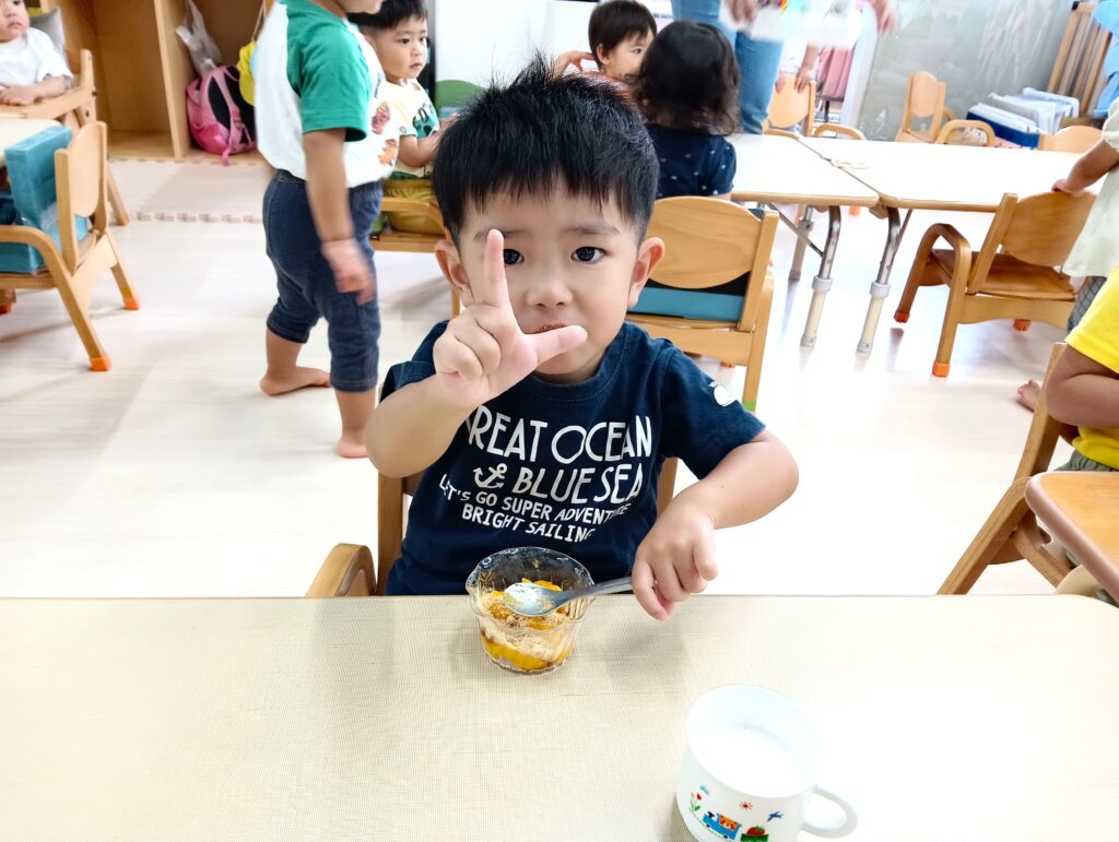 保育園　食育　お買い物　秋　おおぞら保育園　明石　202510-6