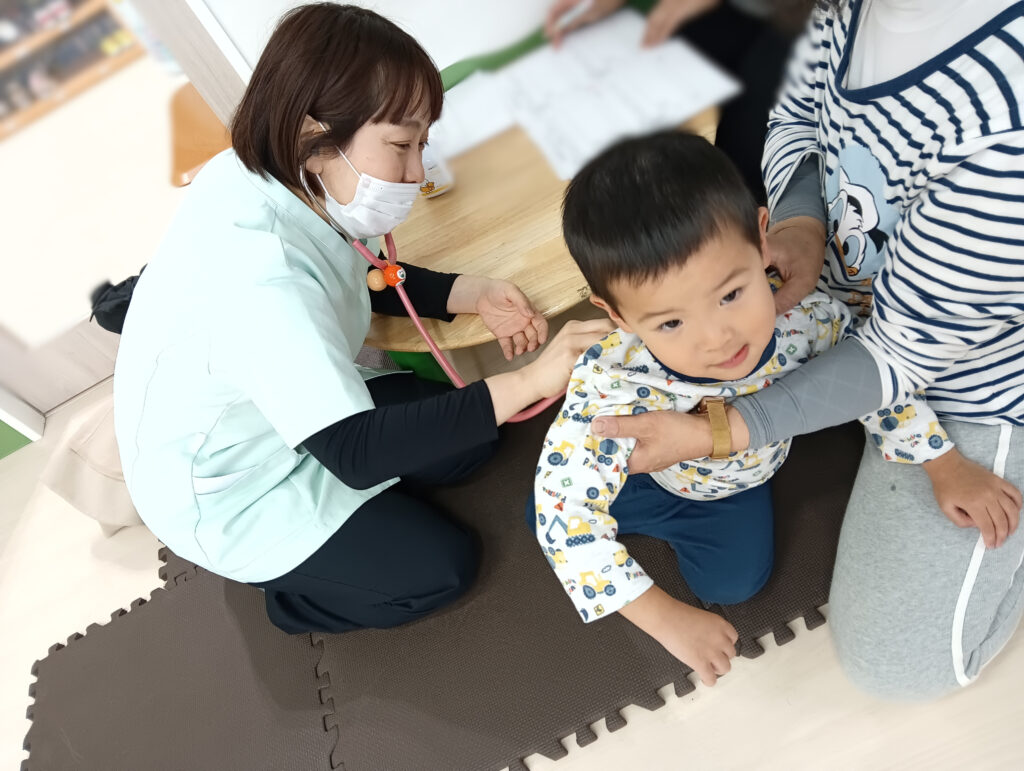 明石　保育園　おおぞら保育園　内科健診　202511-4