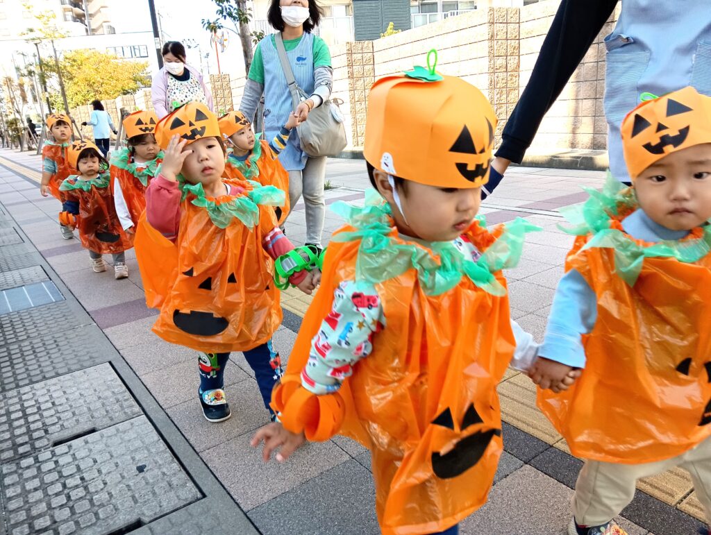 明石　保育園　おおぞら保育園　ハロウィン　202511-1