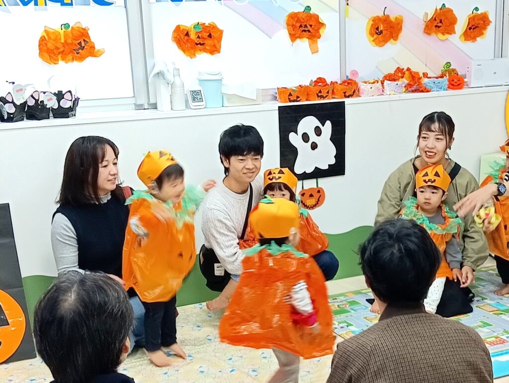 明石　保育園　おおぞら保育園　ハロウィン　202511-2
