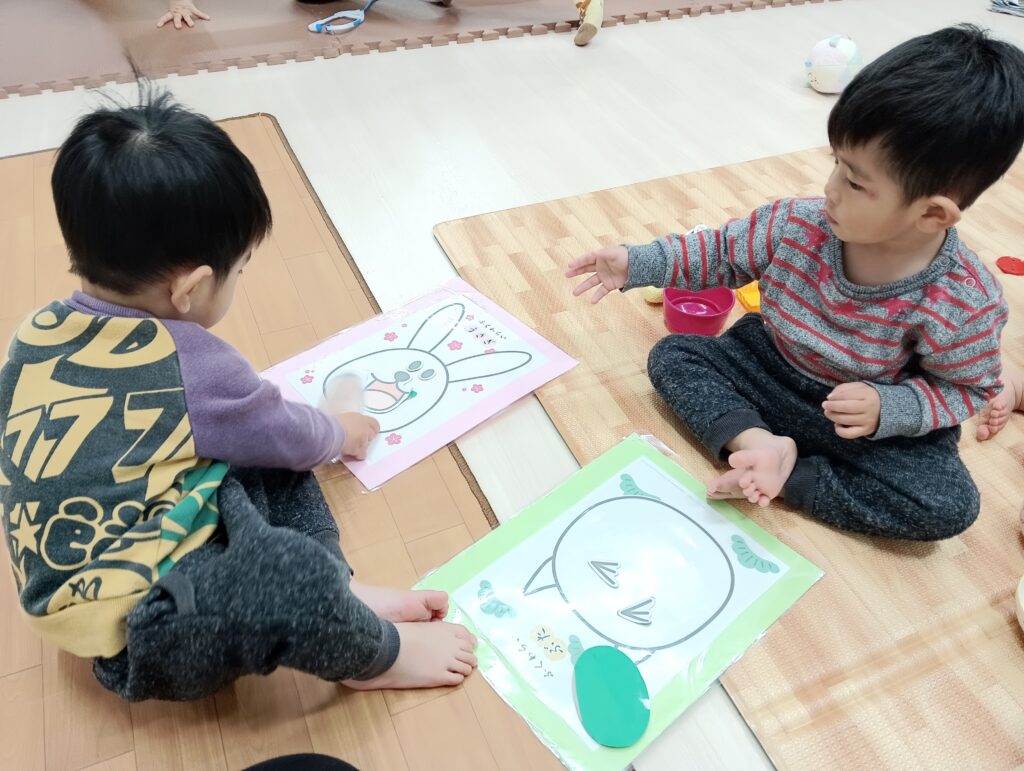 保育園でお正月遊び　明石　保育園　おおぞら保育園　202601-5