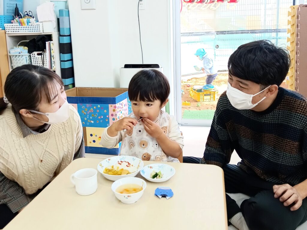 保育園の節分給食 手作り給食で鬼カレー 明石 おおぞら保育園 202601-4