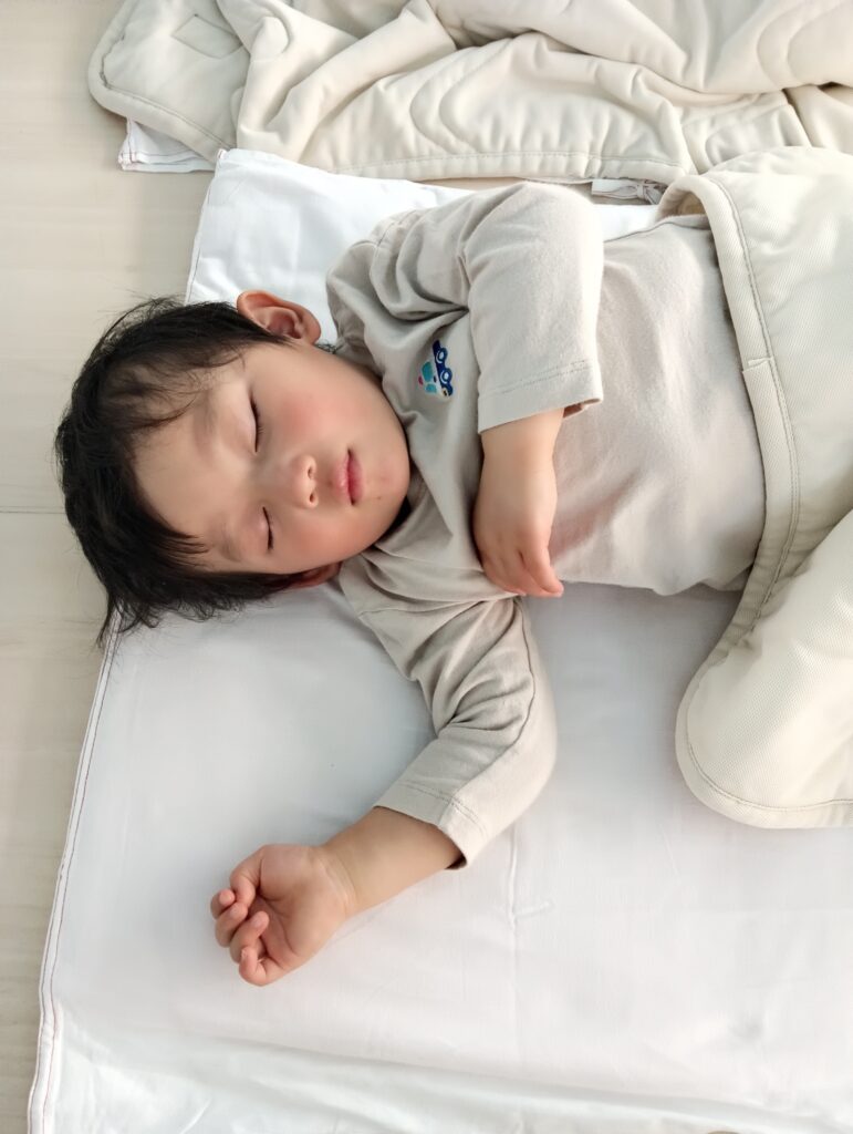 保育園の午睡 お昼寝タイム 明石 おおぞら保育園 202602-2