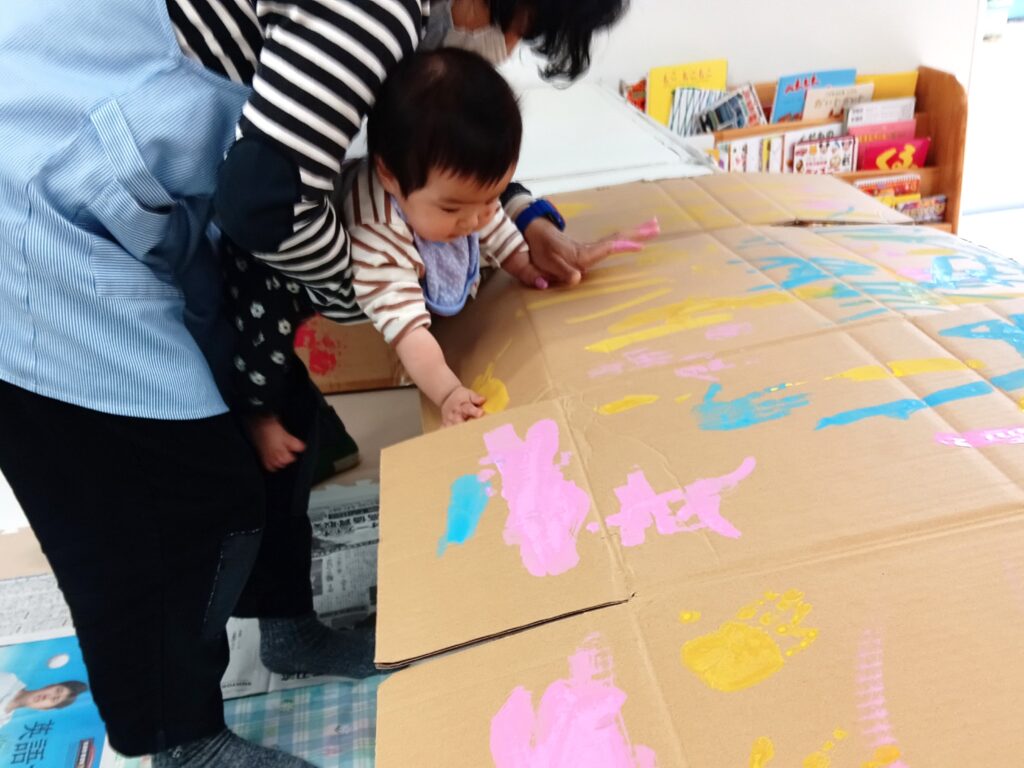 保育園でダンボールアート 明石 おおぞら保育園 202605-4