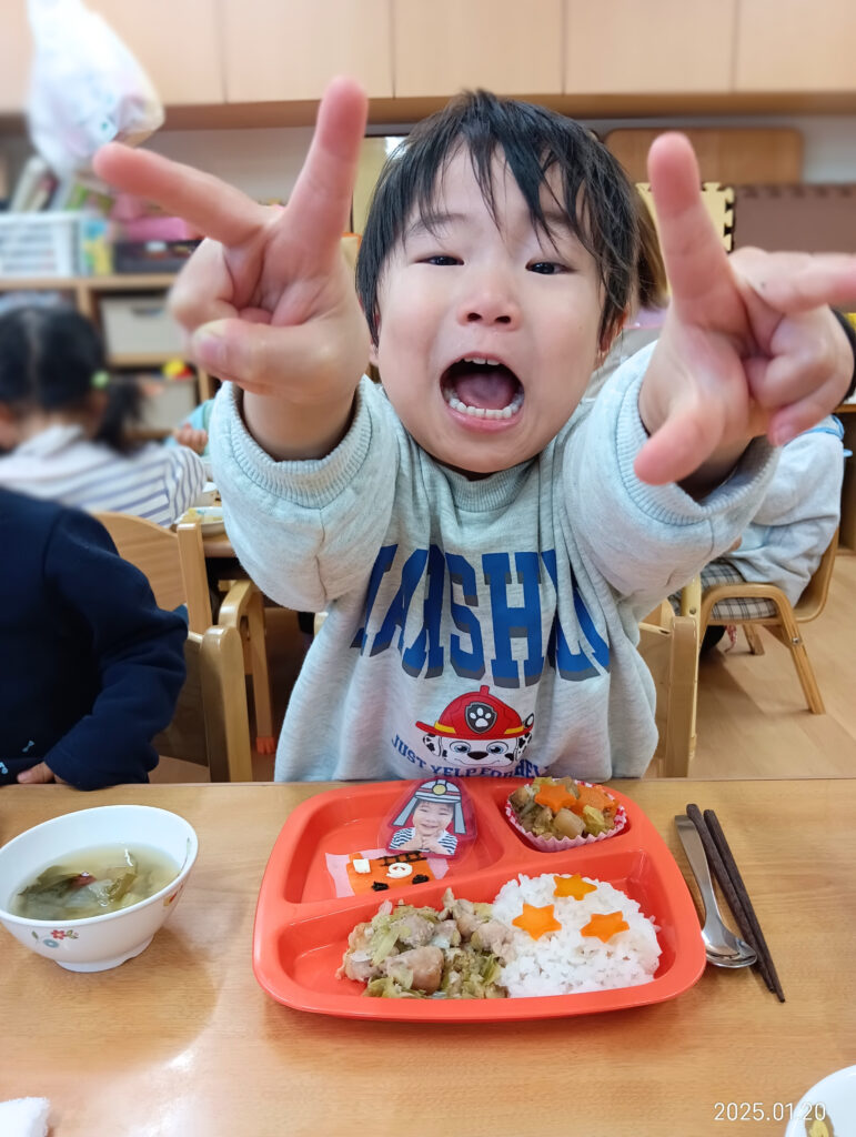 くじら保育園　吹田豊津園　お誕生日会　202501-4