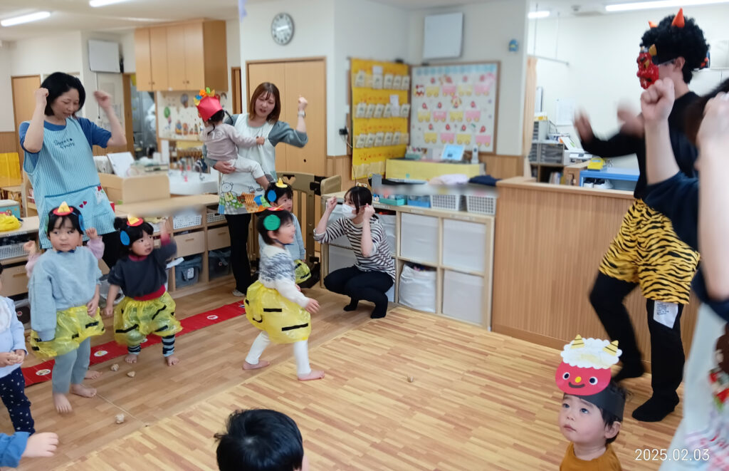 くじら保育園　吹田豊津園　節分　202502-3