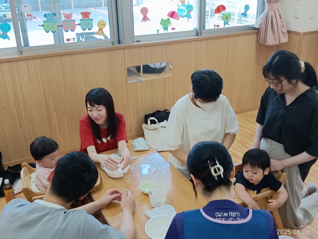 給食参観 保育参観 0歳児 乳児 くじら保育園 吹田豊津 吹田市 202506-2