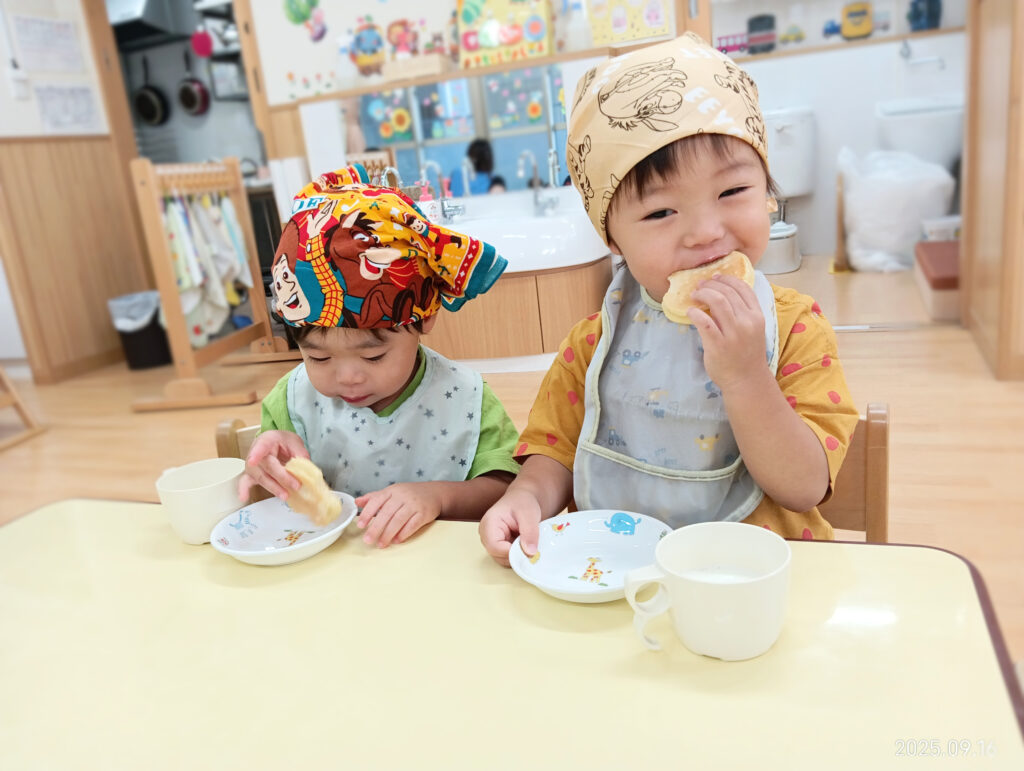 しろくまちゃんのほっとけーき　クッキング　食育　ホットケーキ　大阪　吹田　保育園　くじら保育園　吹田豊津園　202509-4