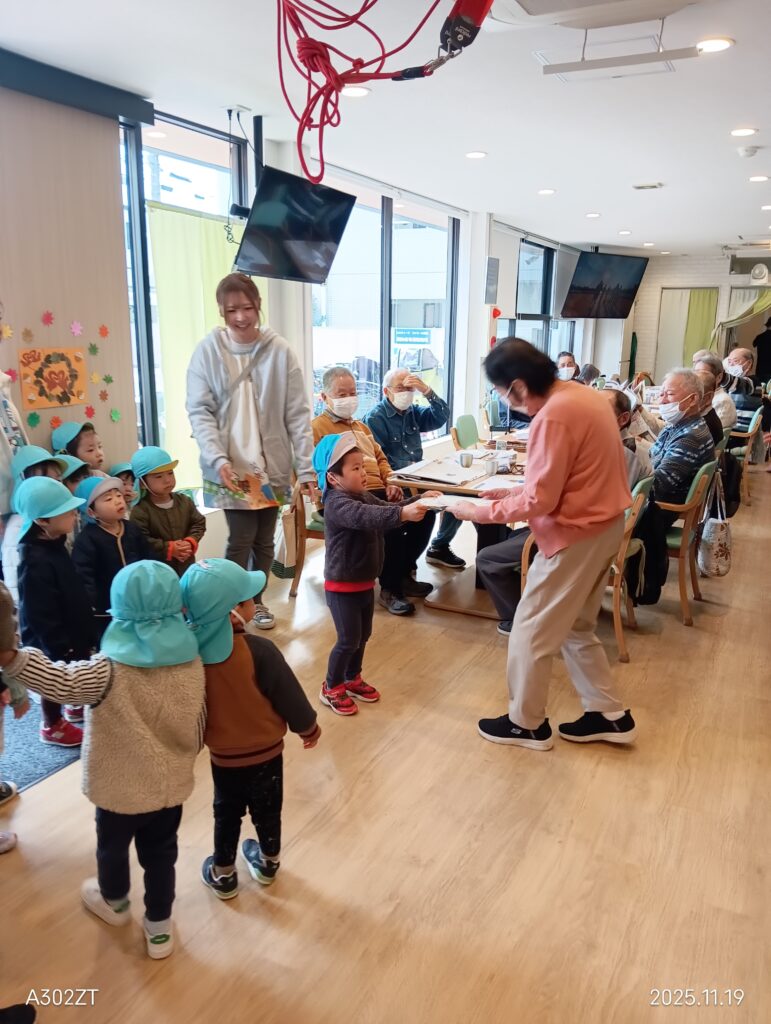 勤労感謝の日のイベント　大阪　保育園　くじら保育園　202511-4