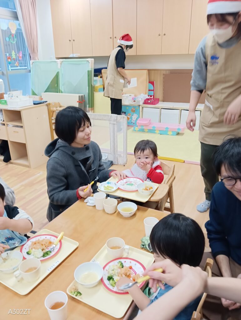 クリスマス保育参観　大阪　保育園　くじら保育園　202512-5