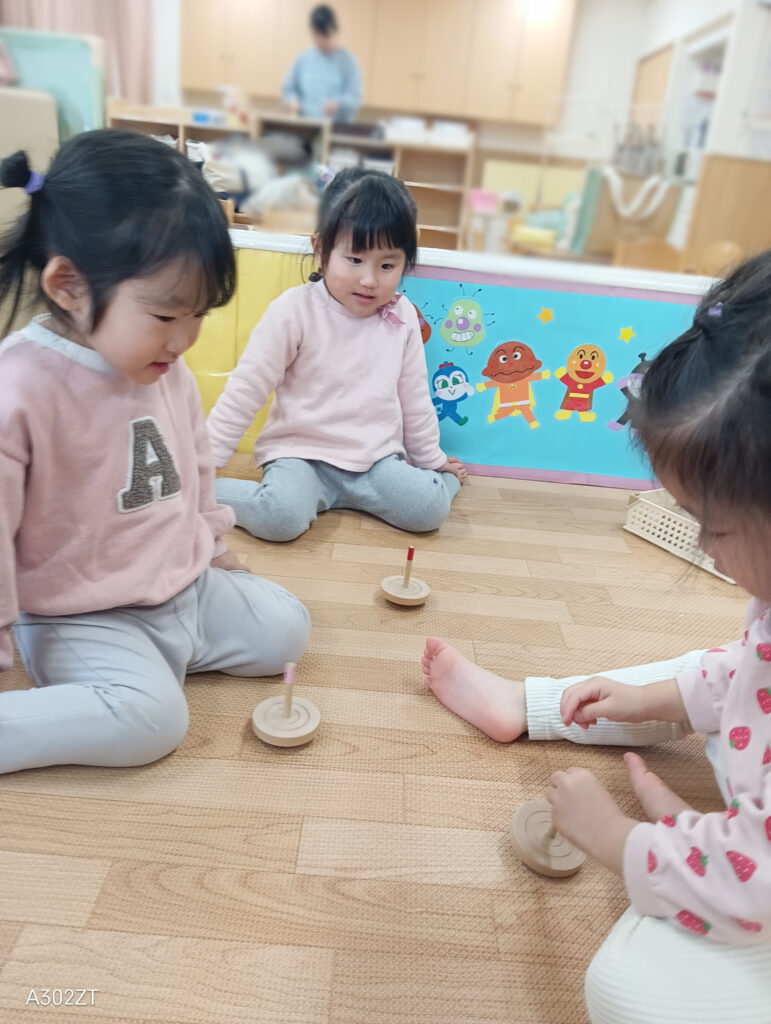 保育園で凧作り　大阪　保育園　くじら保育園　202601-5