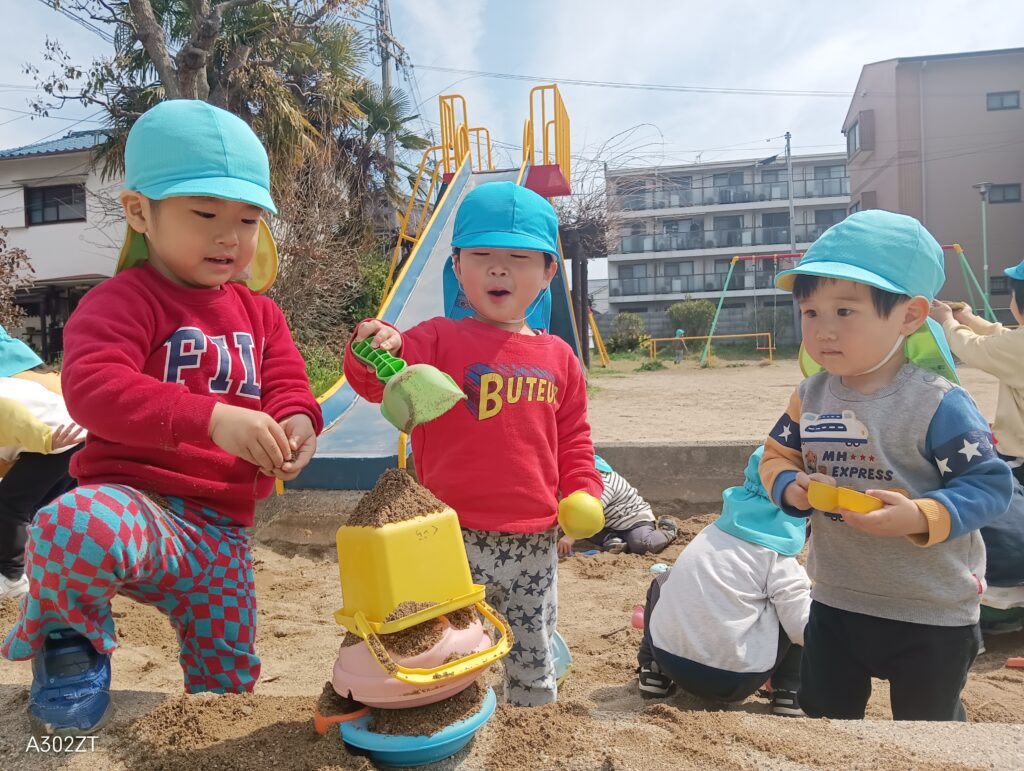 異年齢児交流で協調性を育む 大阪 保育園 くじら保育園 202603-5