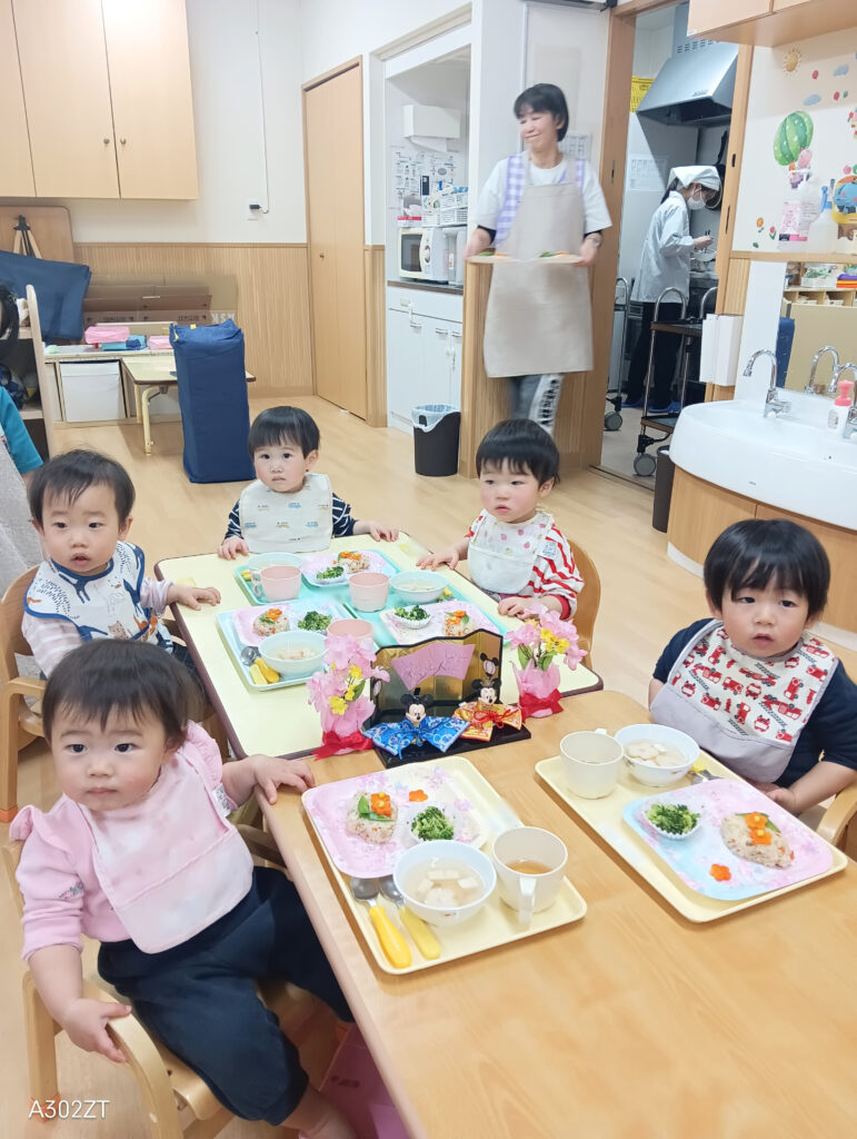 保育園のひな祭り給食　大阪　保育園　くじら保育園　202603-5