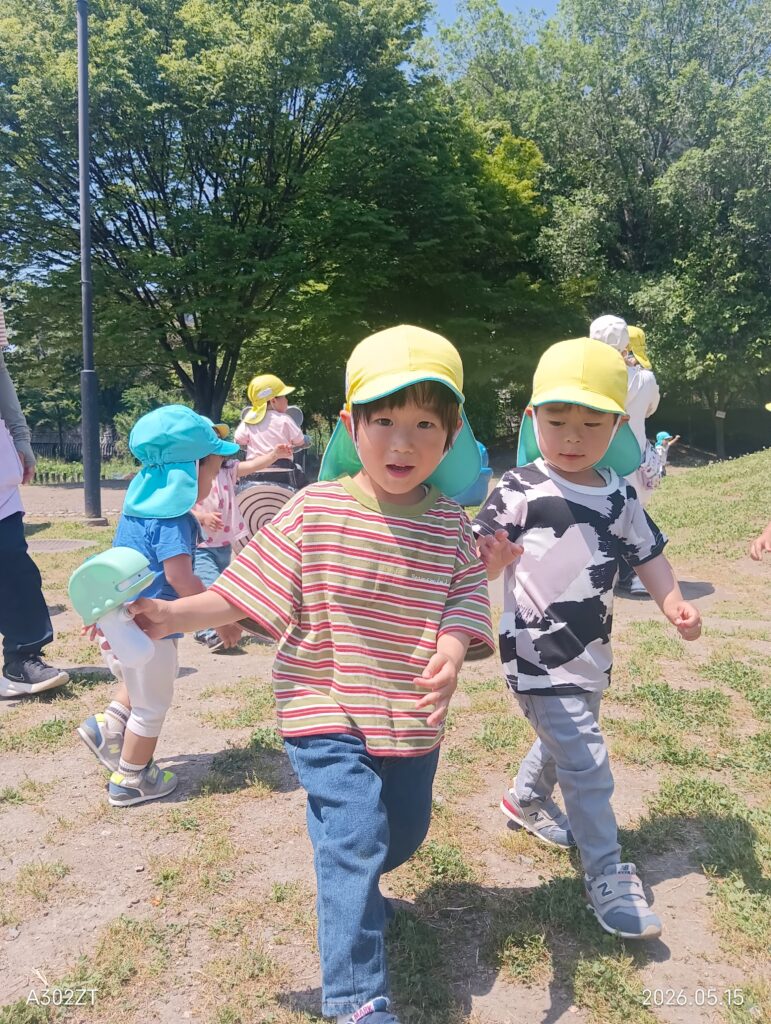 保育園のお散歩遠足 大阪 くじら保育園 202605-2
