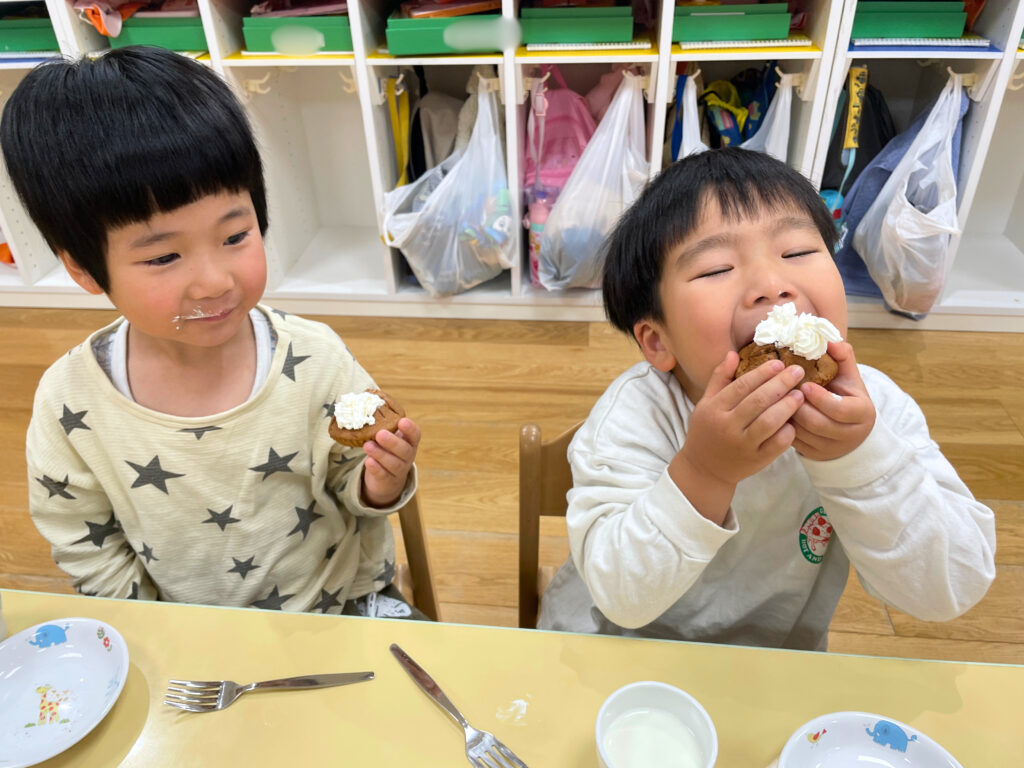 くじら保育園　天王寺園　クッキング　食育　2412-4