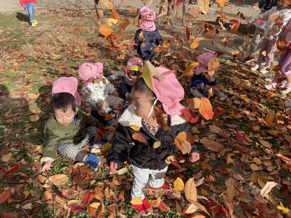 くじら保育園　天王寺園　寺田町公園　ニット帽　202412-7