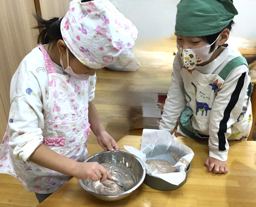 くじら保育園　天王寺園　クッキング　食育　2412-1