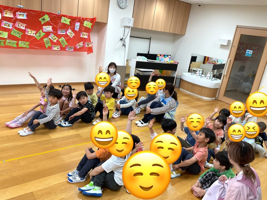 こどもの日 子供の日の集い こいのぼり 端午の節句 柏餅 菖蒲湯 くじら保育園天王寺園 202505-3