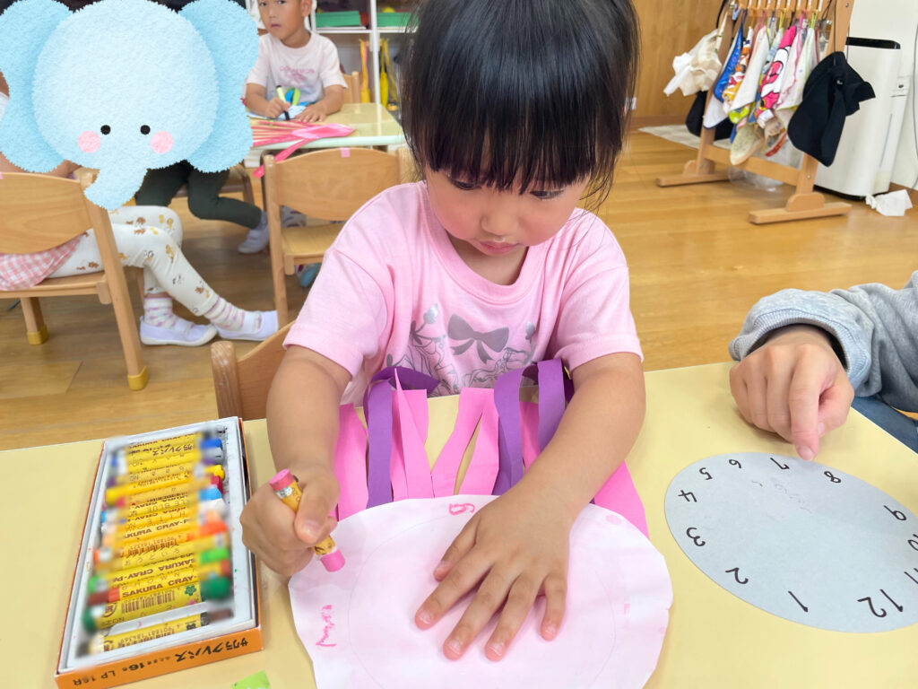 時の記念日 時計 海の生き物 製作 4歳児 幼児 くじら保育園 天王寺 202506-2