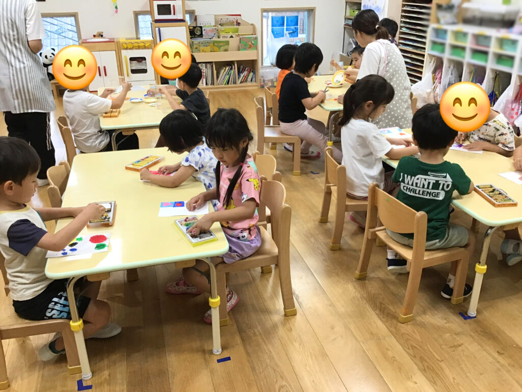 縦割り活動 縦割りクラス 幼児 夏祭り準備 くじら保育園天王寺園 202507-1