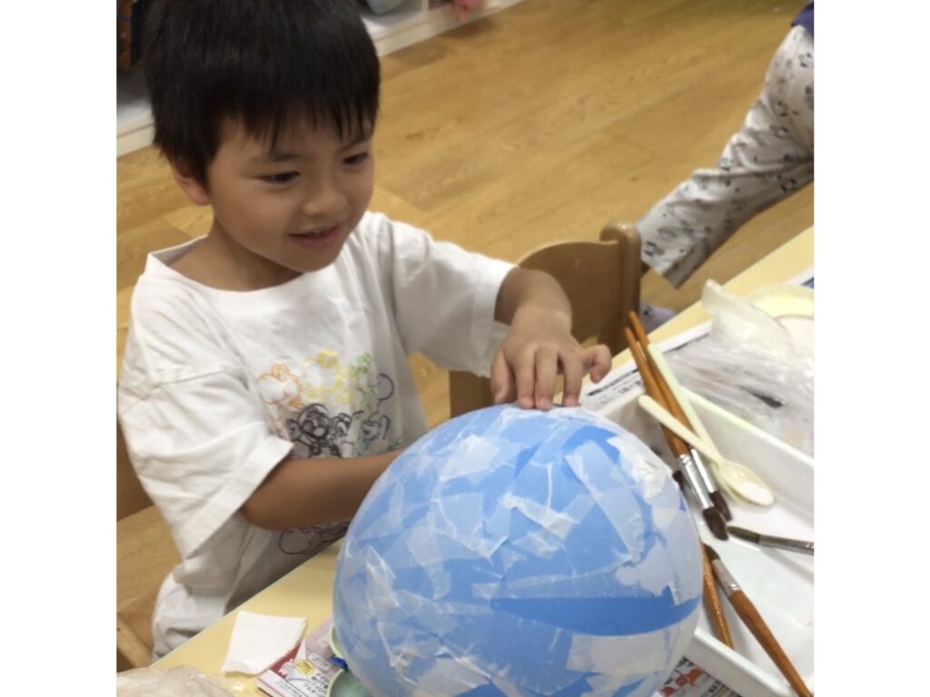 提灯　夏祭り　お祭り　張り子　風船　製作　夏　5歳児　年長　くじら保育園天王寺園　大阪　保育園　202508-4