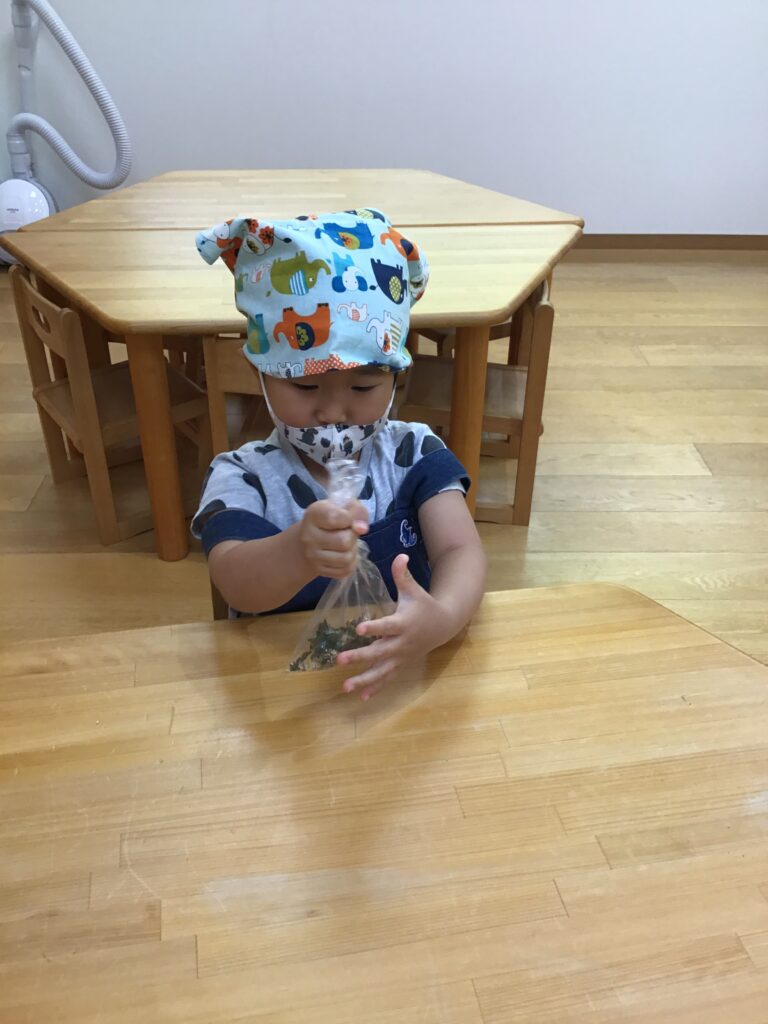 おにぎり クッキング 食育 3歳児 くじら保育園 天王寺園 202507-2
