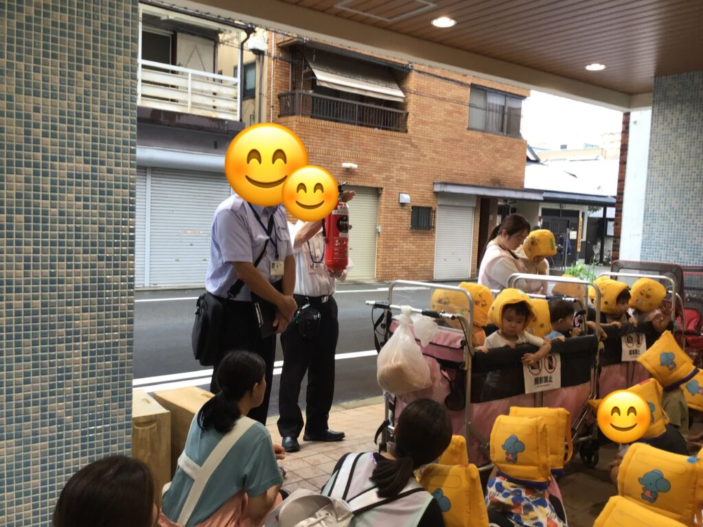 火災避難 避難訓練 通報訓練 消火器 消防署 くじら保育園天王寺園 202507-1